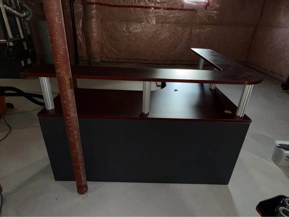 Reception desk (as is) - photo 4
