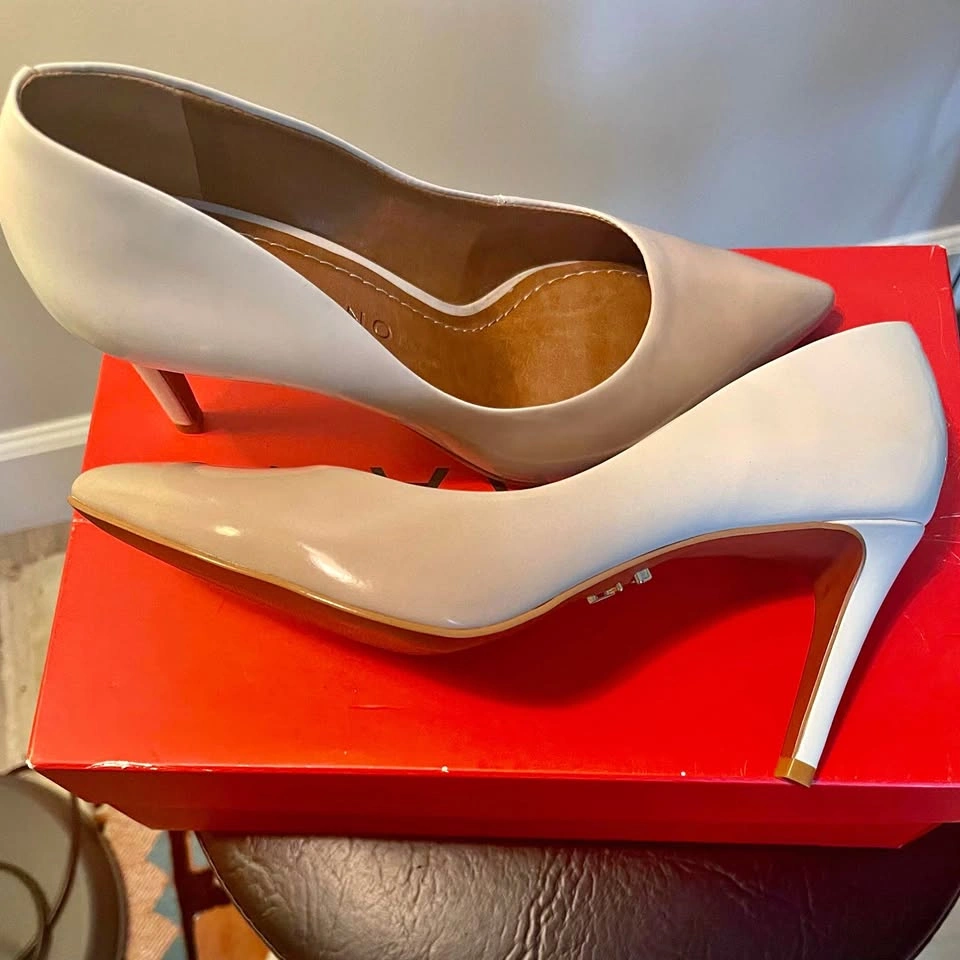 Ombre Patent Leather Women's Shoes Medium Heel Size 6