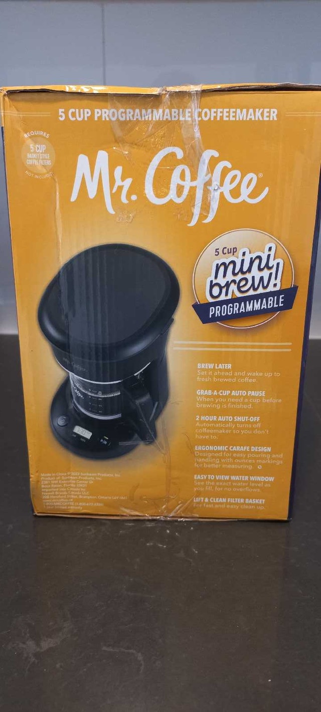 Coffee maker - 5 cup programmable - photo 2