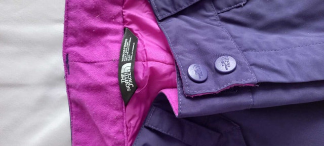 The North Face Snow Suit - Small - photo 5