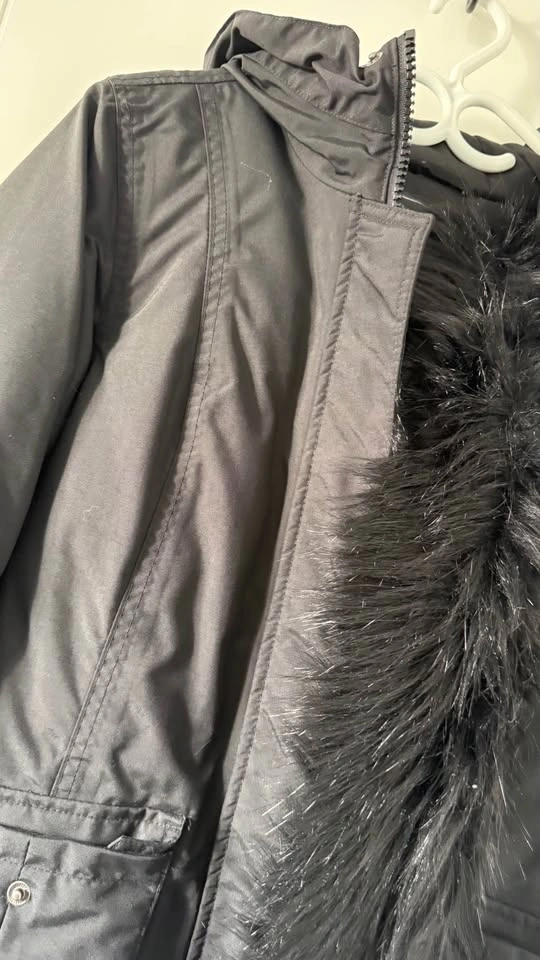 Mountain Warehouse Winter Parka Jacket - Size 4 Women - photo 2