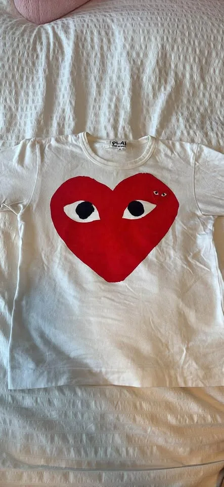 LIKE NEW Comme Des Garçons Shirt thumbnail