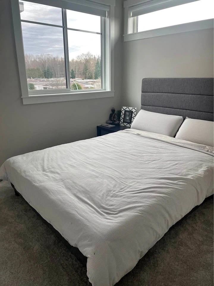 Private room for rent