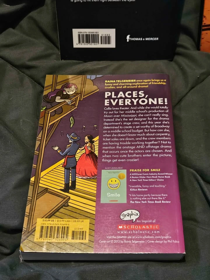 Mixed Book Bundle – Mystery, Graphic Novels & Extras - photo 5