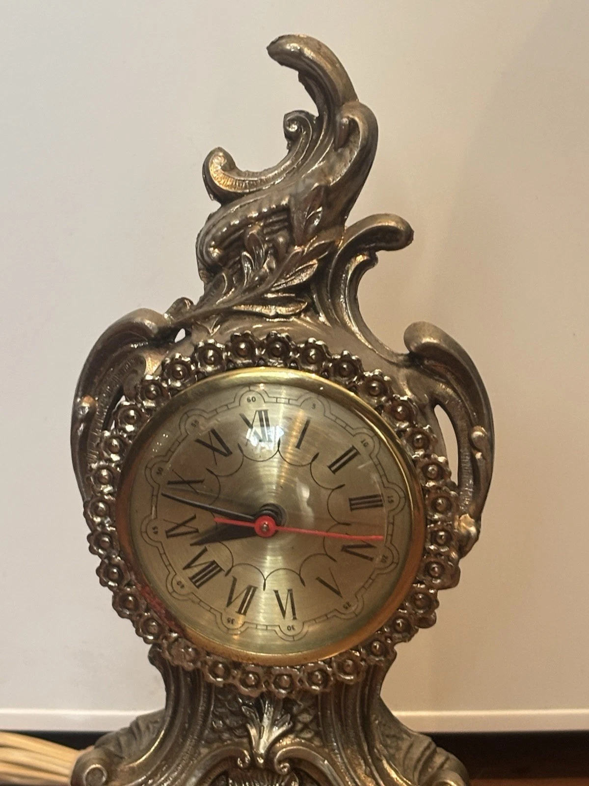 Vintage Ornate Rococo Electric Mantel Clock Cast Metal Baroque S - photo 2