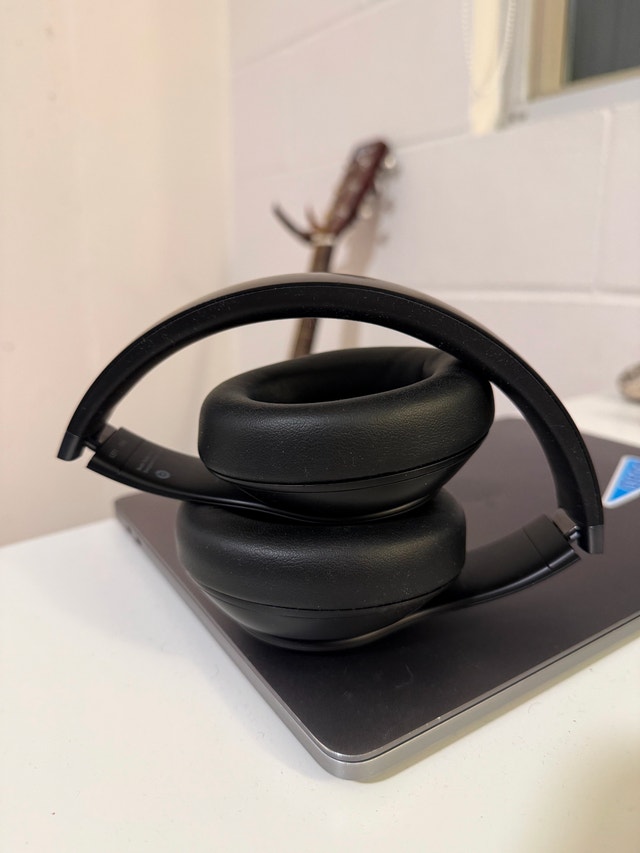 Beats Studio Pro For SALE - photo 3
