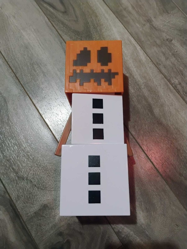 Minecraft Snow Golem Action Figure