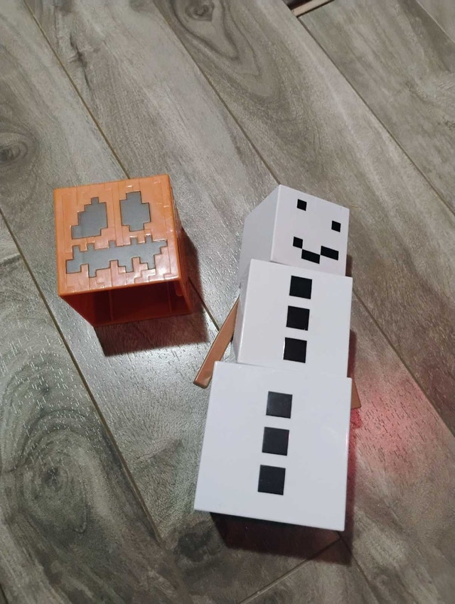 Minecraft Snow Golem Action Figure - photo 2