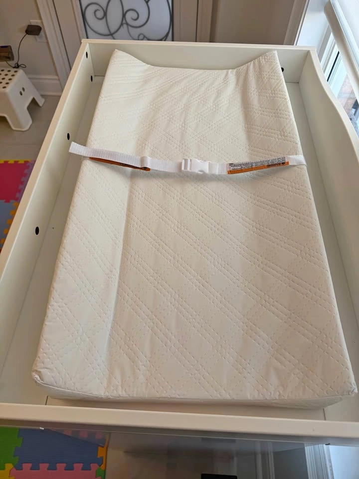 Graco Changing Pad With BlueSnail Covers