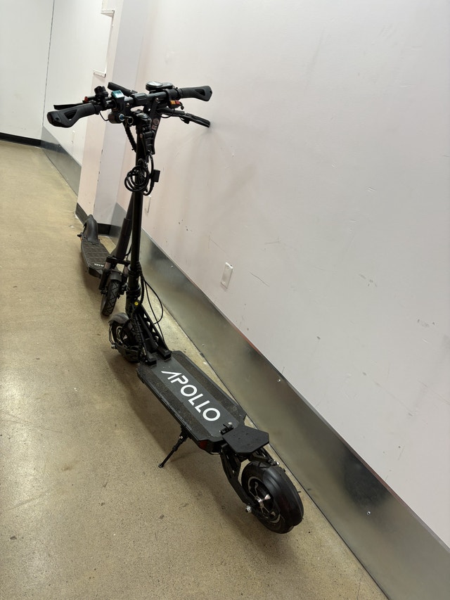 Apollo Ghost (2022) Electric Scooter + Free Winter Tires - photo 2