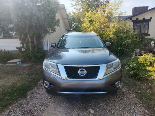 2015 Nissan Pathfinder Platinum