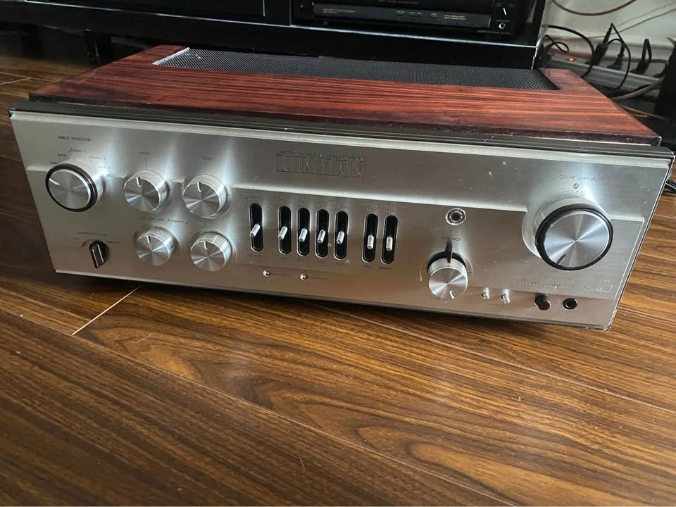 Luxman L100 Integrated Amplifier *Recapped 🌱 - photo 3