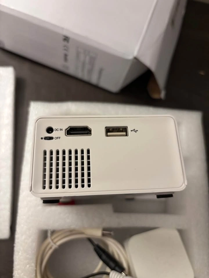 Mini LED Projector - photo 3