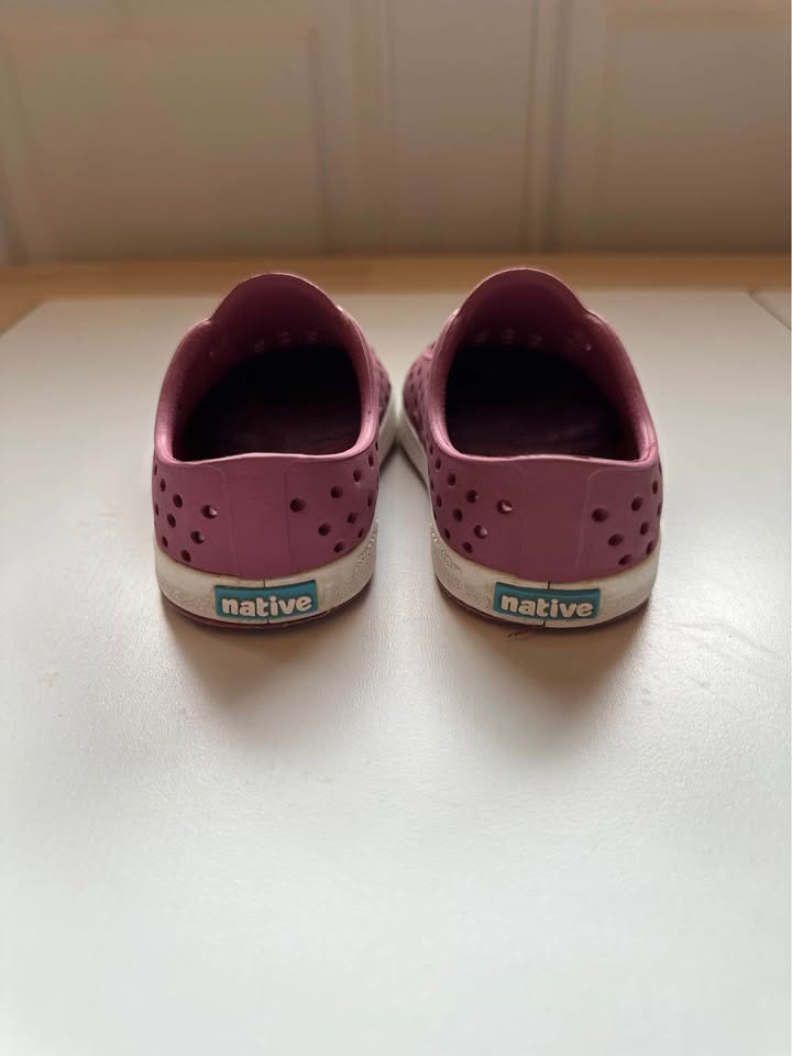 Native Brand Shoes Size 4C (baby/toddler) - photo 2