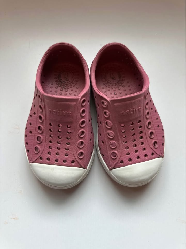 Native Brand Shoes Size 4C (baby/toddler) - photo 4
