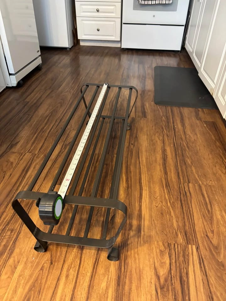 Brown metal shoe rack - photo 2