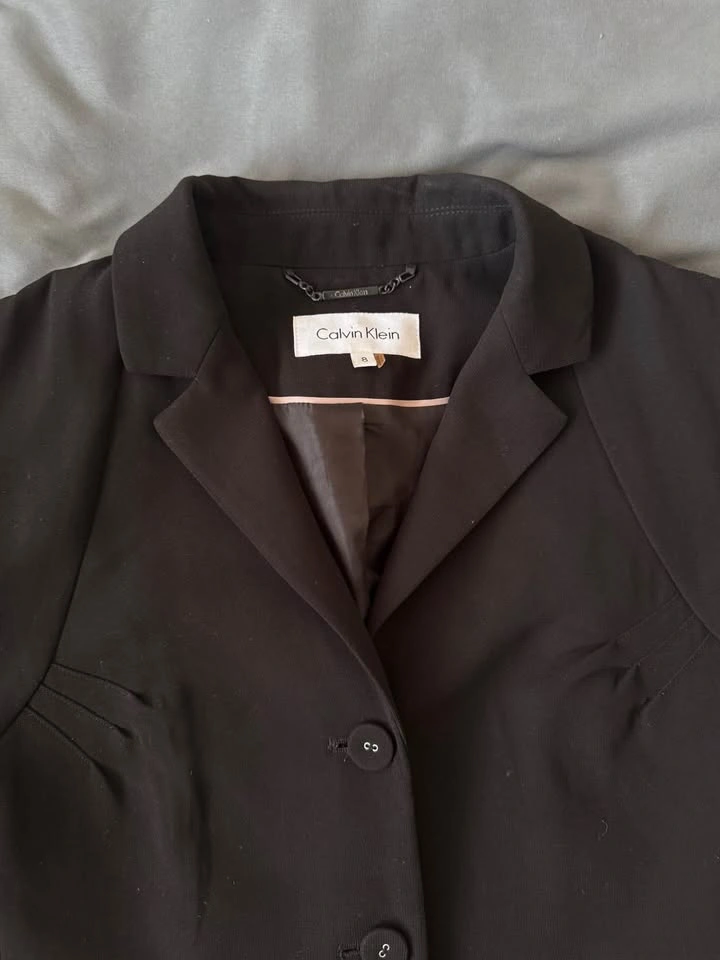 Calvin Klein Vest - Size 8 - photo 2