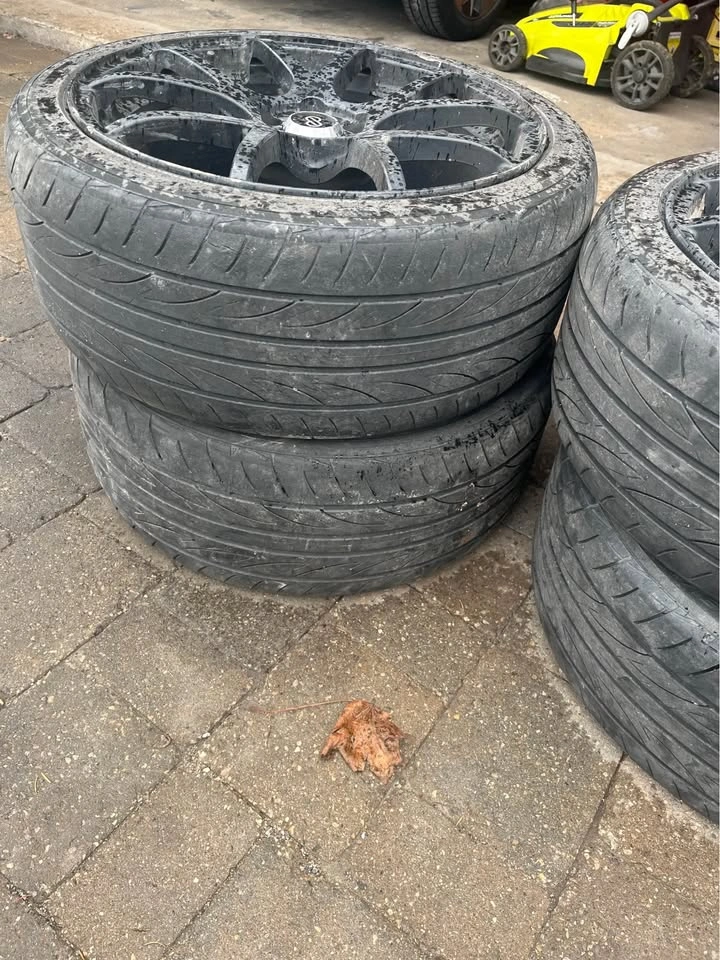 Rims with summer tires - photo 2