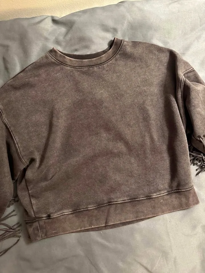 GAP Crew Neck Sweater