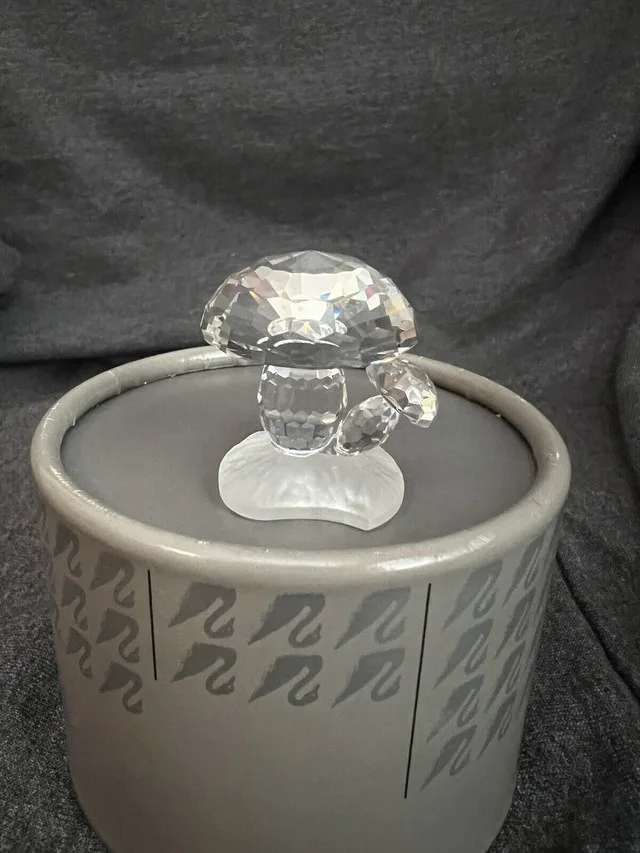 Swarovski Crystal Mushroom Miniature Figurine thumbnail