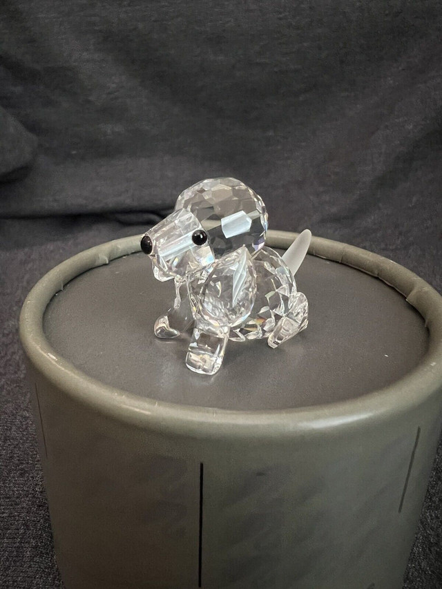 Swarovski Beagle puppy Figurine