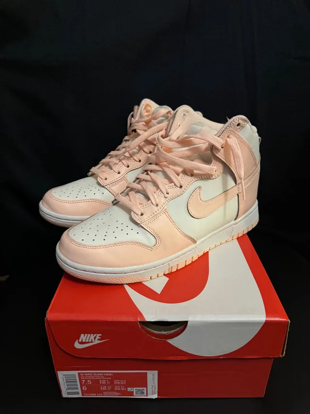Nike Dunk High Sail Crimson Tint 7.5 thumbnail