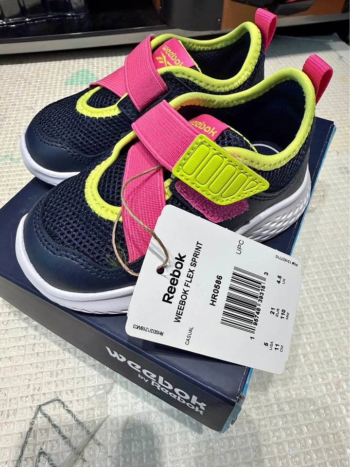 Brand New Reebok Weebok Flex Sprint Baby Shoes - US Size 5 Navy