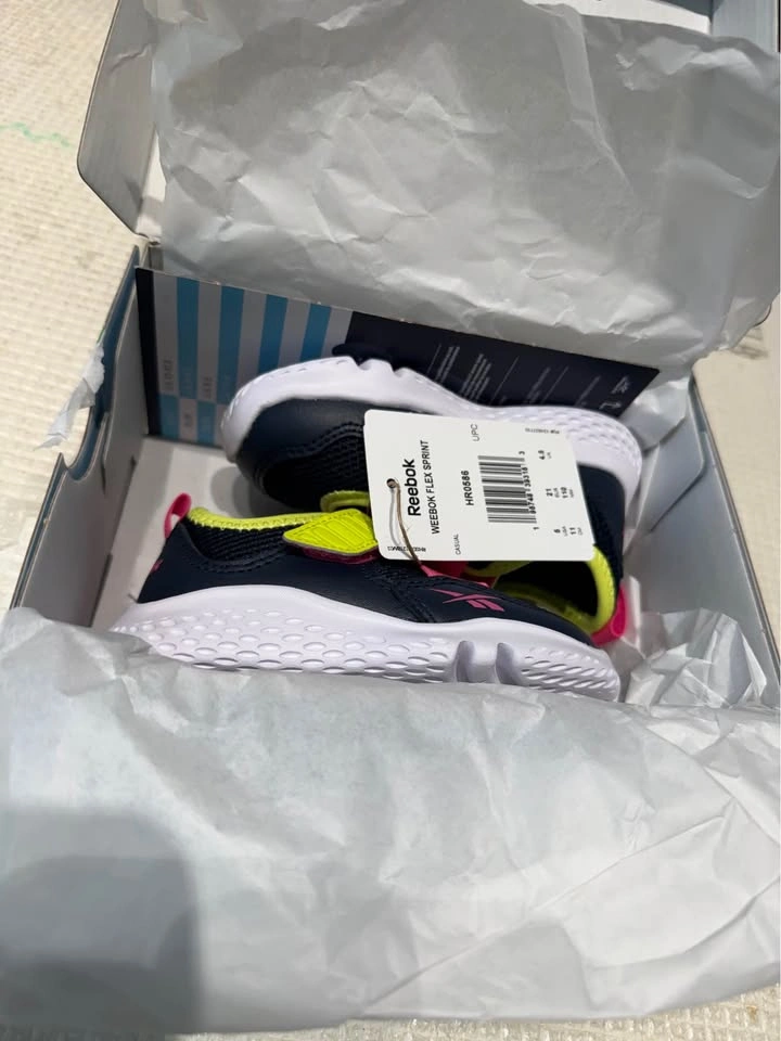 Brand New Reebok Weebok Flex Sprint Baby Shoes - US Size 5 Navy - photo 2