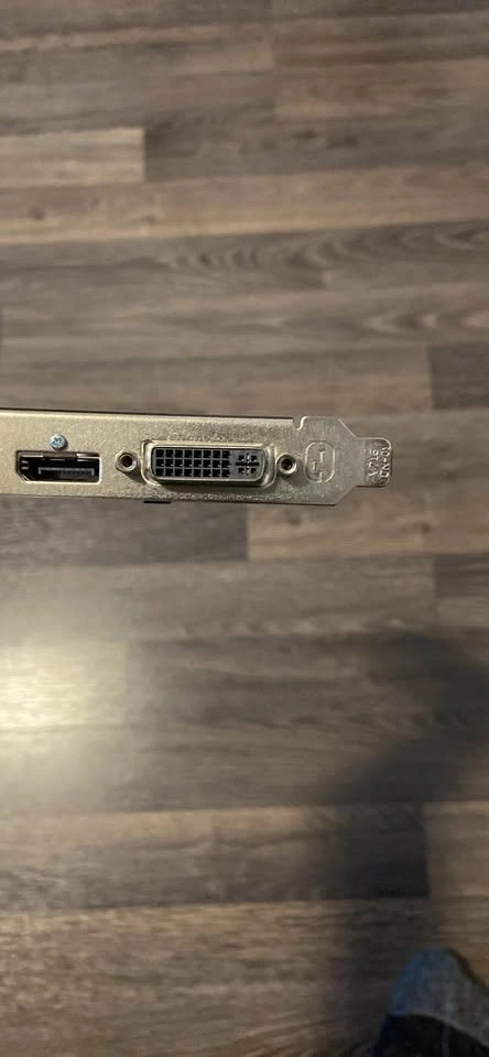 Radeon R7 250 2GB - photo 2