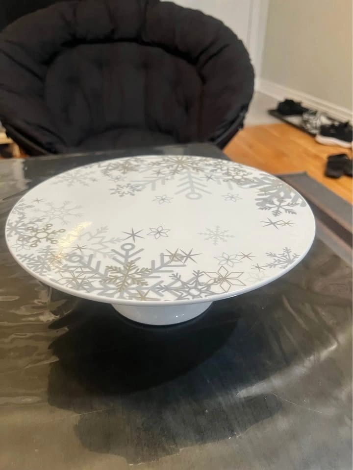 Ceramic Cake Stand - Moving Sale - photo 2