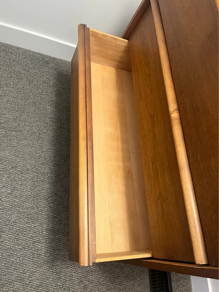 Mid Century Modern style wood dresser - photo 4