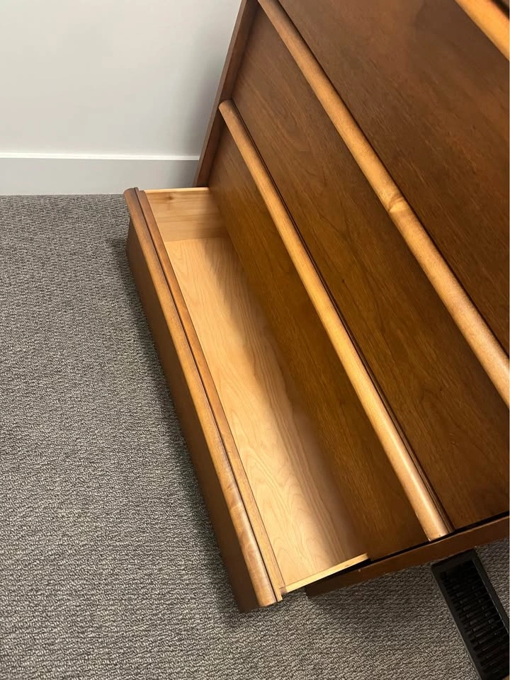 Mid Century Modern style wood dresser - photo 5