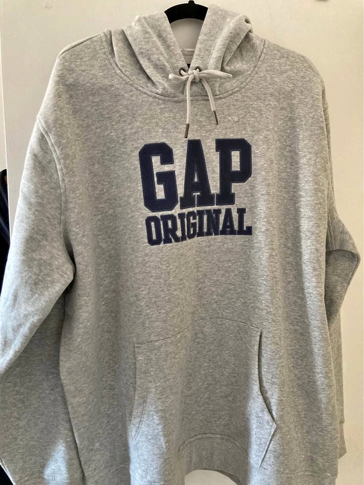 Gap Hoodie - Men’s XXL