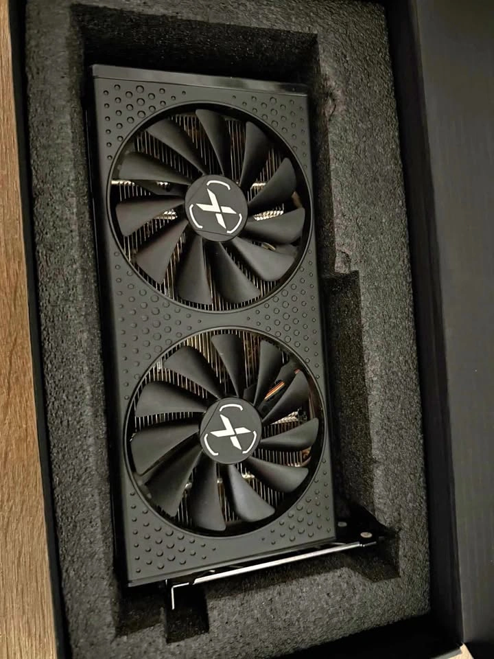 AMD RADEON RX 6650 XT 8GB
