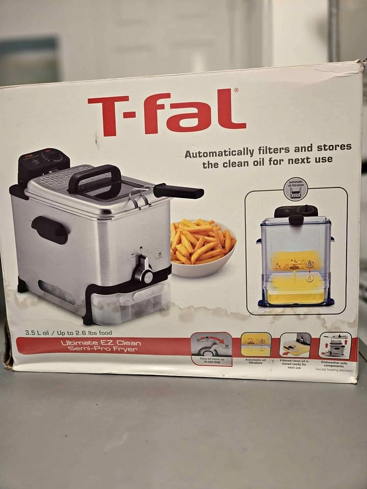 BRAND NEW T-fal Ultimate EZ Clean Deep Fryer (3.5L)