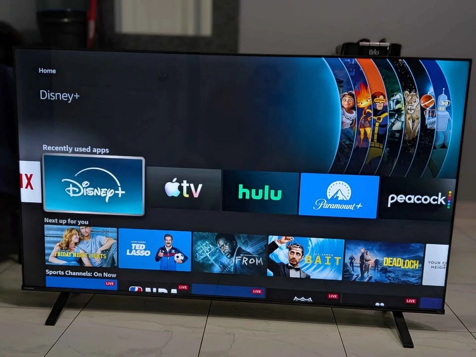 Toshiba 65" 4K Ultra HD Smart Fire TV - Excellent Condition - photo 4