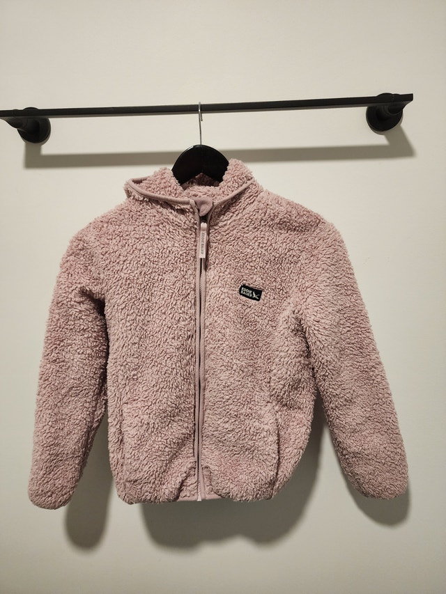 Girls Eddie Bauer Kids age 7-8 M fluffy sweater jacket