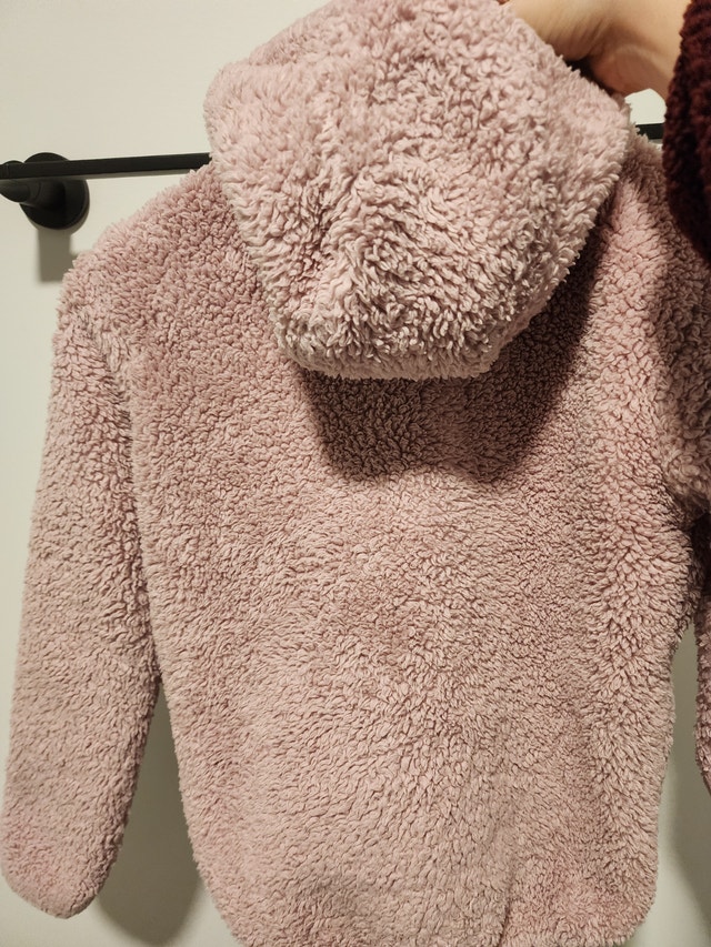 Girls Eddie Bauer Kids age 7-8 M fluffy sweater jacket - photo 2
