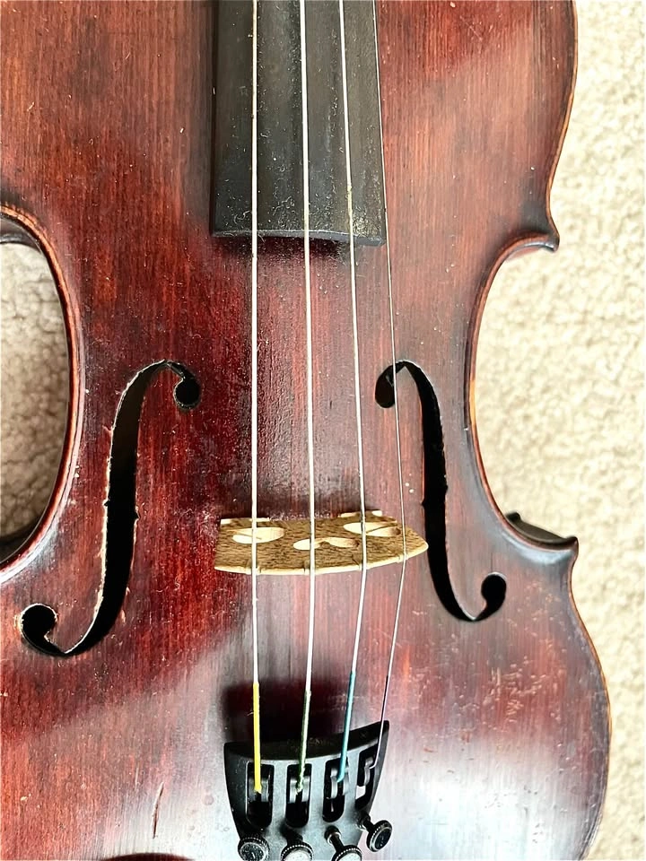 German Made 3/4 Violin from 1900s w/ Bow, Case, Rosin - photo 4