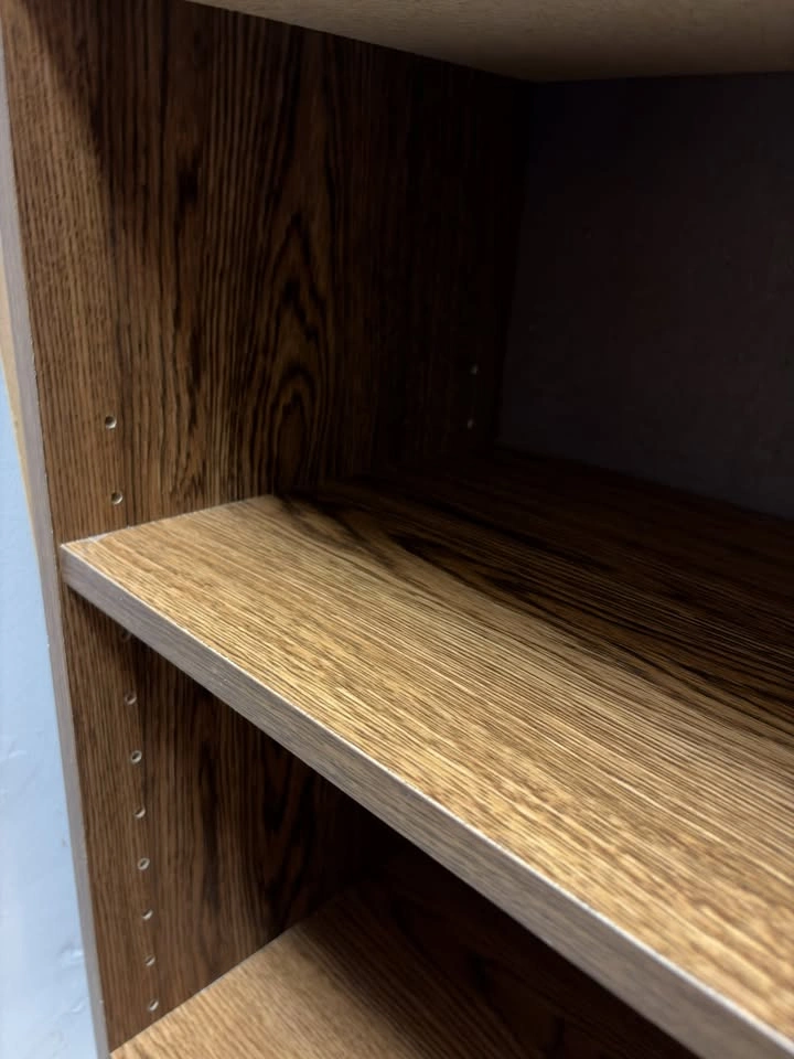 Small Wood Bookcase Kids Shelf Plant Stand DIY Project - photo 2