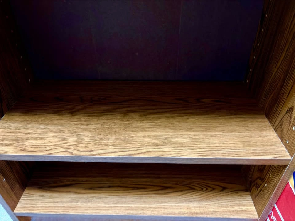 Small Wood Bookcase Kids Shelf Plant Stand DIY Project - photo 3