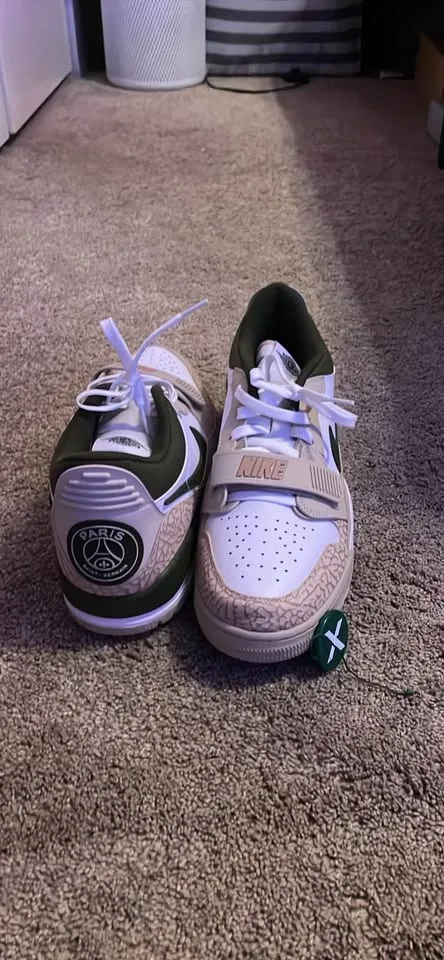 Jordan Legacy 312 Low Size 13 Men - photo 2