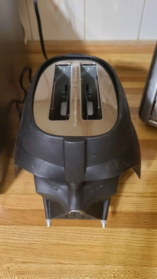 StarWars Darth Vader Toaster - photo 2