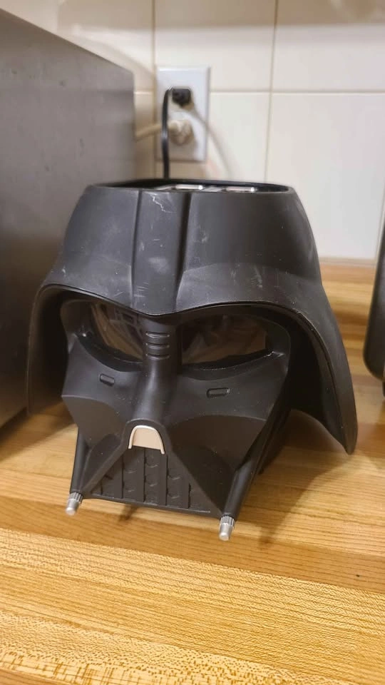 StarWars Darth Vader Toaster - photo 3