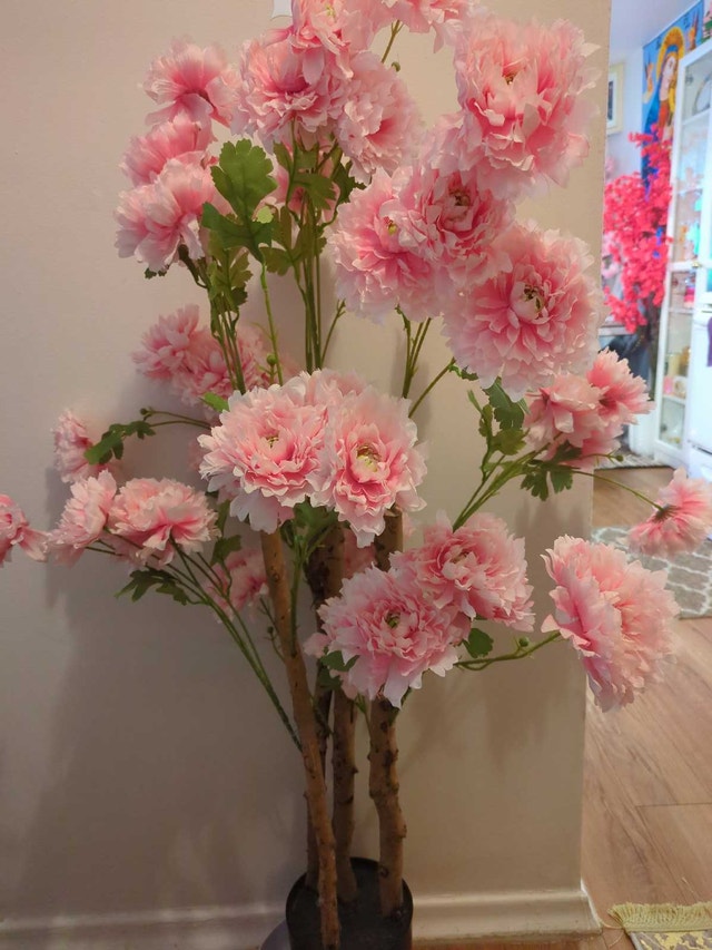 Flowers with Stand
