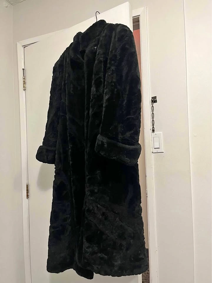 Coat Bought for $1000 selling $150