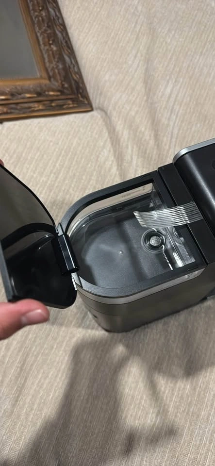 Keurig Coffee Maker - photo 4