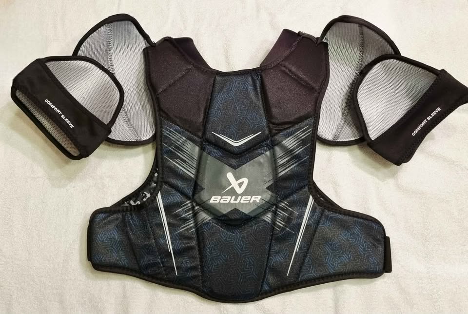 Kids/ Youth Bauer Hockey Shoulder Pads - photo 4