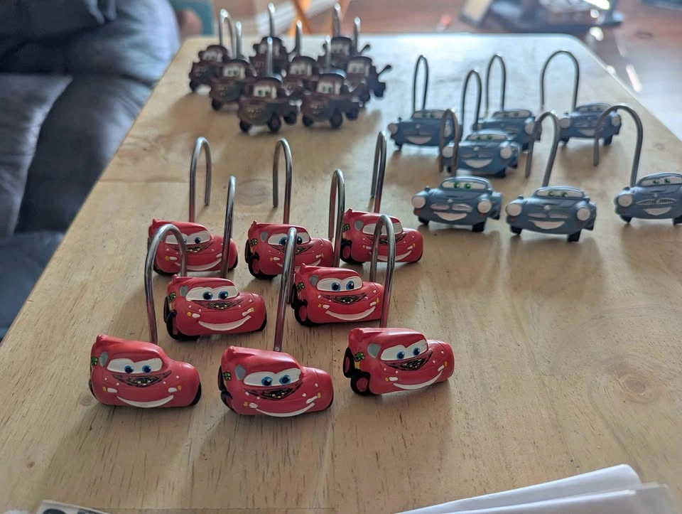 Cars Curtain Hooks - Lightning McQueen, Mater, Fin McMissile (23