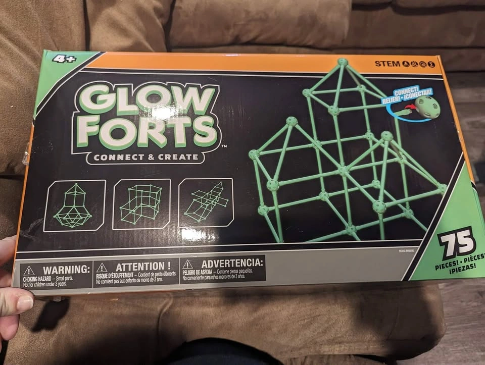 Glow Fort 75 Piece Connect and Create Set